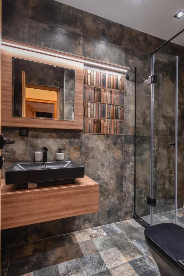 Sofia Dream Apartment - The Library - 3-Bdr, 2-Bthr By Flat Mаnager エクステリア 写真